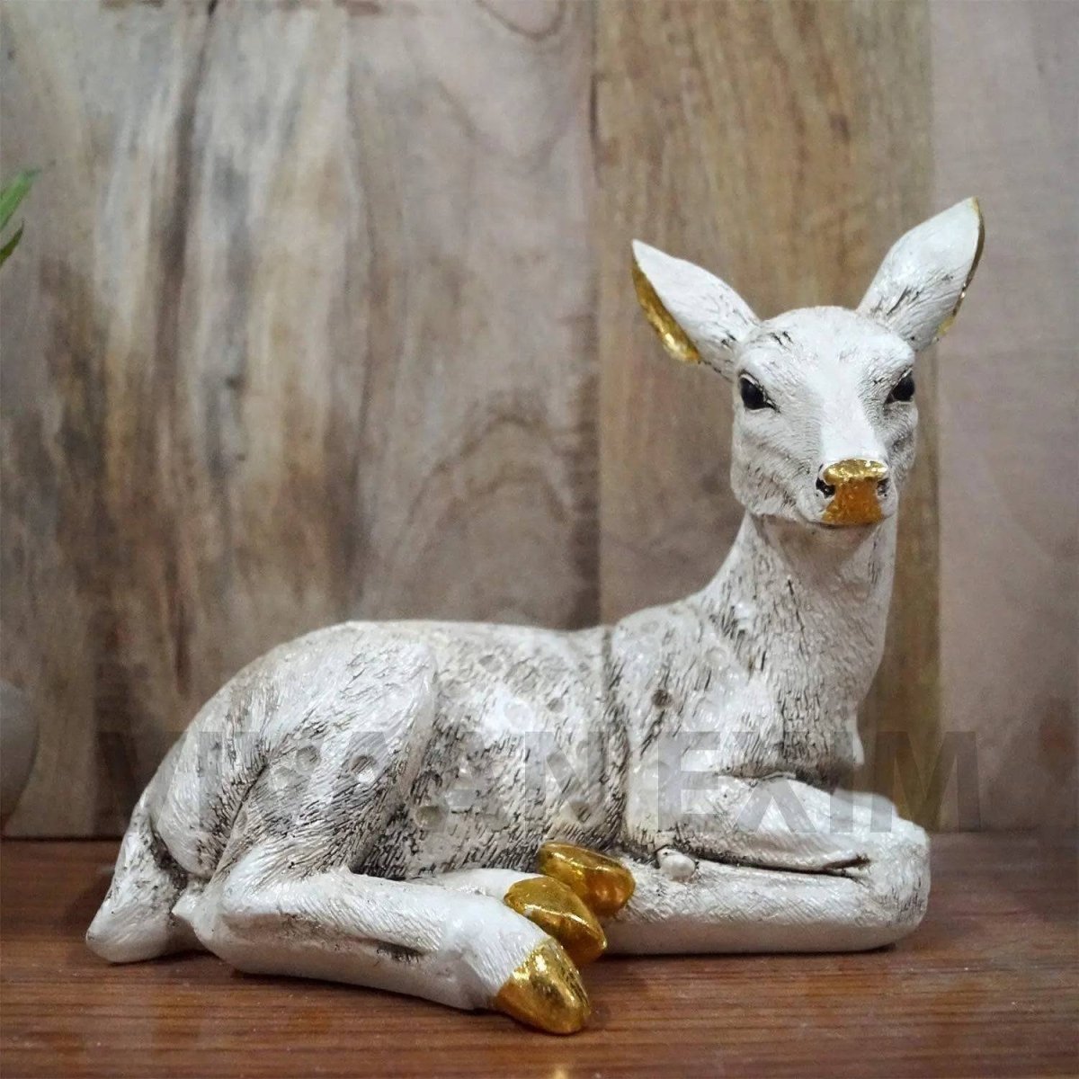 Sitting Deer Statue with Golden Highlights - Decorwala